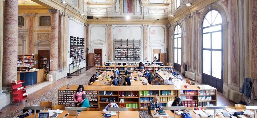 意大利综合类大学